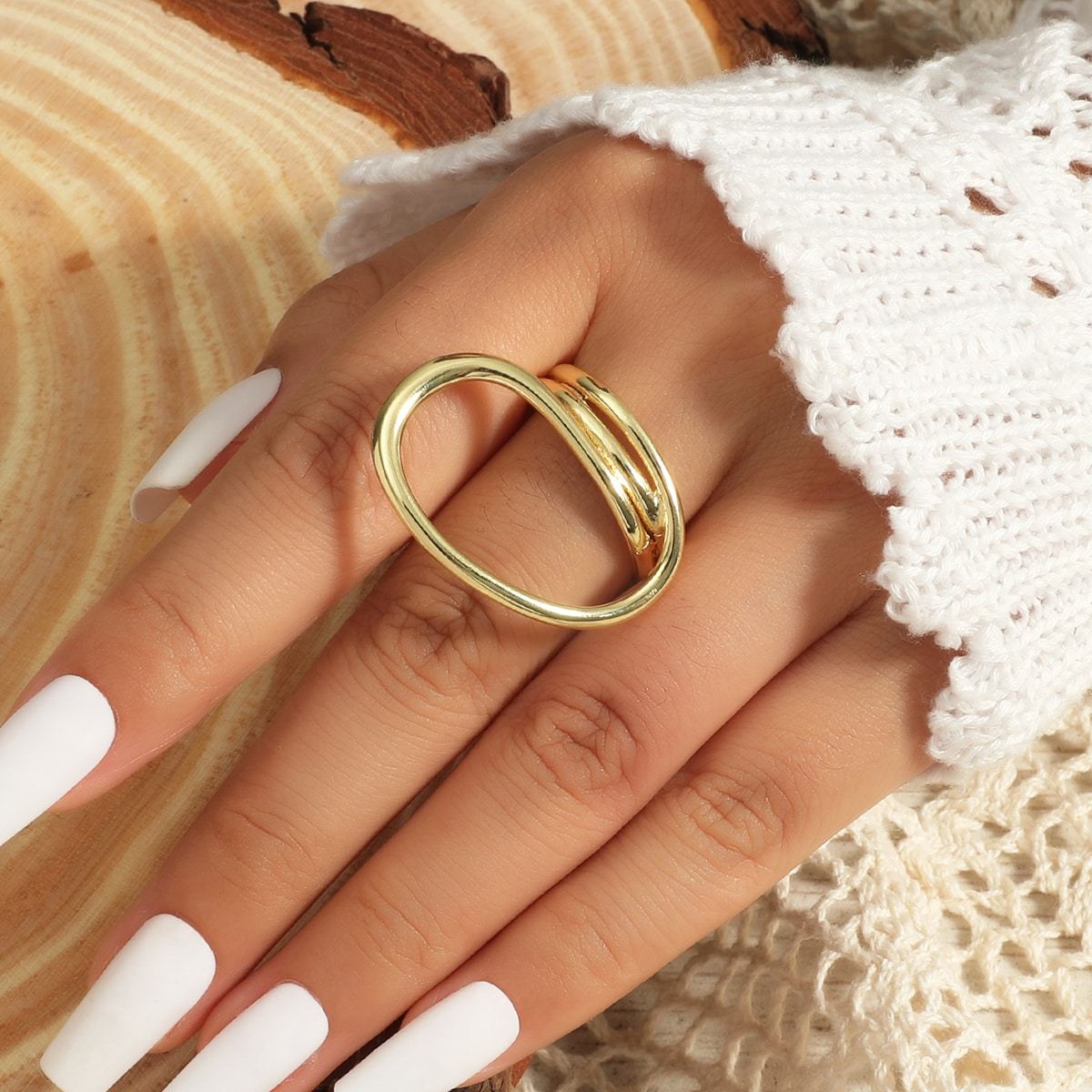 Womens Adjustable Ring Irregular Fashion Statement Ring High Quality Alloy Gold Plated Jewelry Everyday Wear Accessory