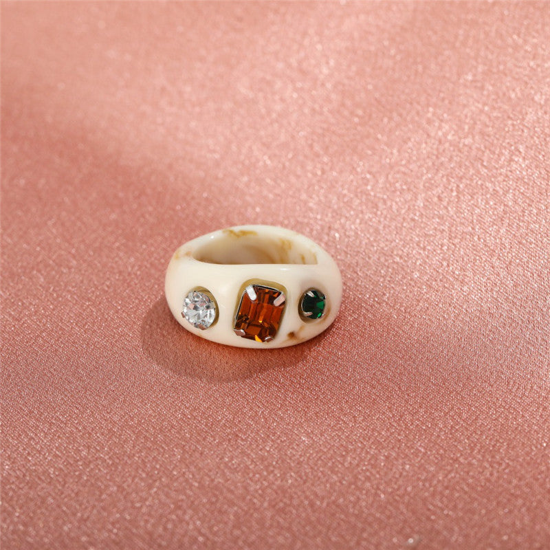 Acrylic Geometric Resin Ring With Diamond Accent Vintage Inspired Statement Jewelry For Women Casual Wear Everyday