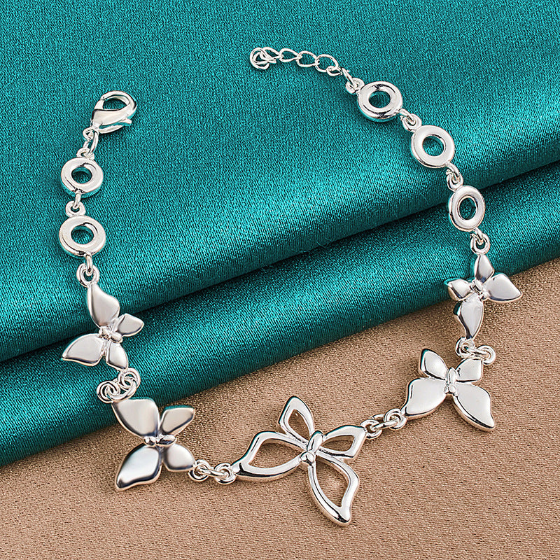 Womens Star Bracelet Retro Design Light Luxury Hollow Butterfly Alloy Silver Electroplated Jewelry For Women Gift