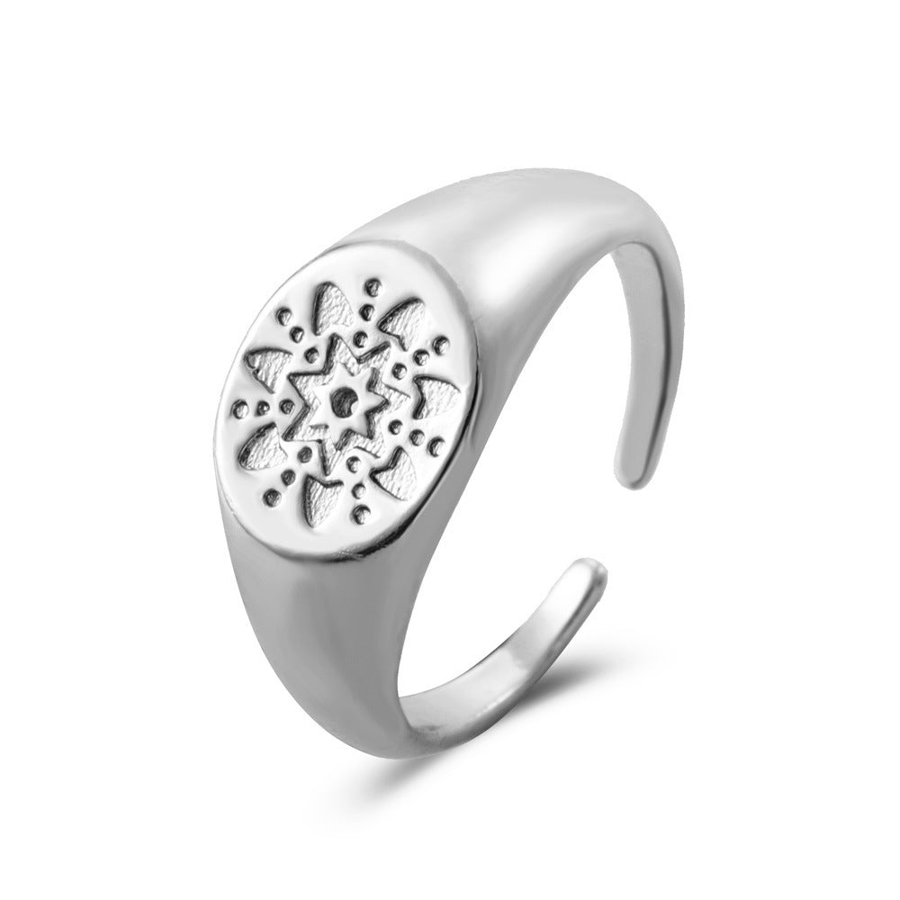 Womens Alloy Rings Retro Geometric Pearl Portrait Ring Love Rings Fashion Jewelry Unto Women Metal Rings Retro