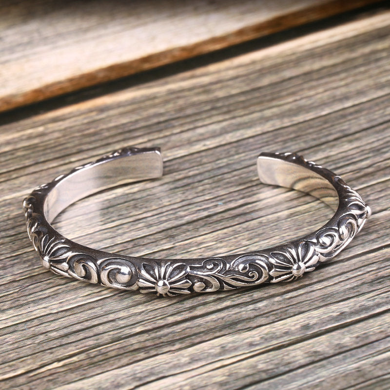Thai Silver Distressed Pattern Bracelet Vintage Silver Plated Women Fashion Accessory For Women Vintage Appeal