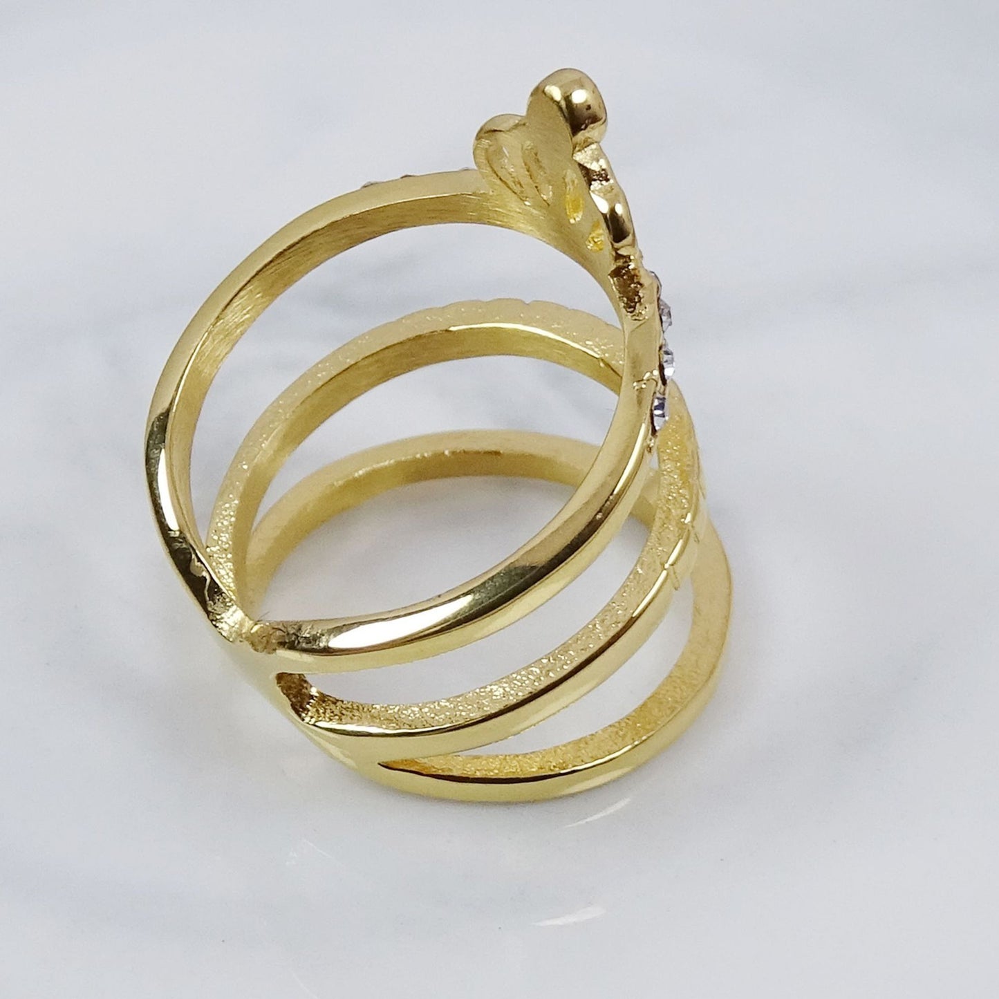 Titanium Steel Diamond Ring Vintage Crown Design Golden Polished Band For Men Gift Fashion Accessory For Him A