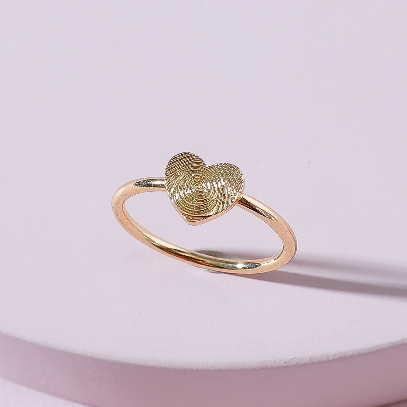 Womens Gold Ring With Agate Stone Geometric Design Alloy Inlay Fingerprint Heart Ring For Fashion Jewelry Gift