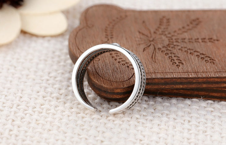 Elegant Twisted Copper Ring Unisex Jewelry With Timeless Intricate Design For Women And Men For Everyday Style