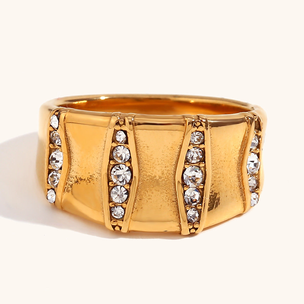 Stainless Steel Ring With Vertical Stripes Micro Inlaid Rhinestones 18K Gold Plating Band For Women Glam Style