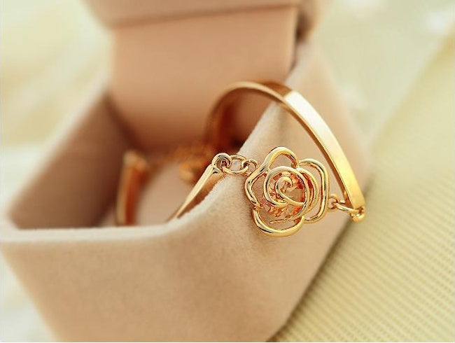 Rose Gold Bracelet With Diamond Inlay Jewelry For Women