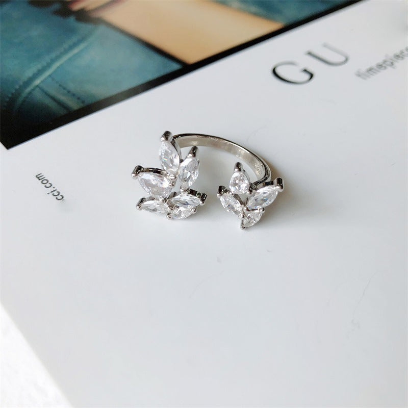 Womens Adjustable Stacking Ring Copper Inlaid Zircon Ring Fashion Jewelry Holiday Gift Individually Packed Fingertip