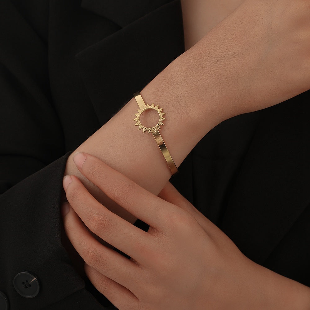 Sunflower Stainless Steel Bracelet Electroplated Jewelry