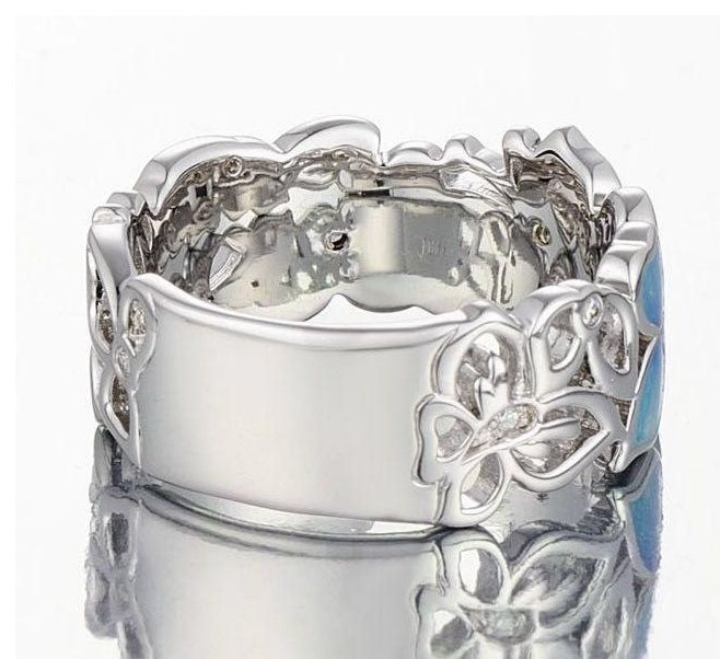 Womens Flower Ring With Butterfly Design European Inspired Alloy Ring Grease Treatment Fashion Individually Packed