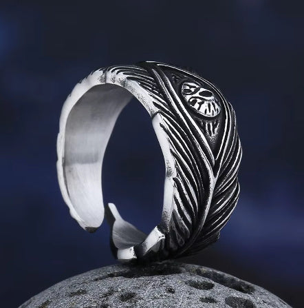 European And American Retro Stainless Steel Fashion Feather Ring