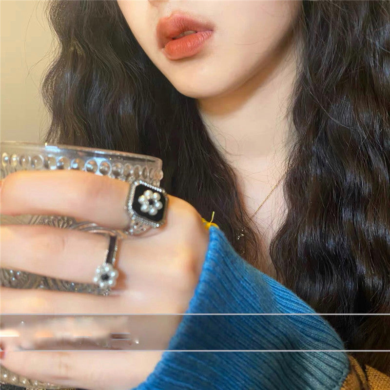 Vintage Black Oil Drop Pearl Flower Ring Metal Simple Geometry Dripping Oil Square Open Rings Women Adjustable
