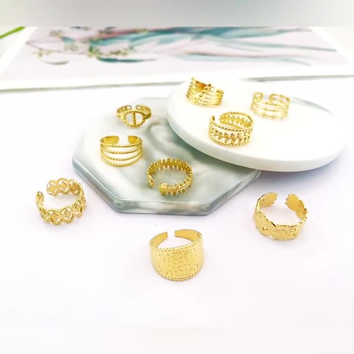 Openwork Carved Adjustable 18K Titanium Steel Rings Electroplated Gold Wheat Design Fashion Accessory For Women