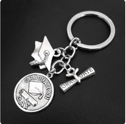 Graduation Keychain Gift Heart Shaped Metal Alloy Keychain Accessory Europe And America Unisex Pendant Pendant