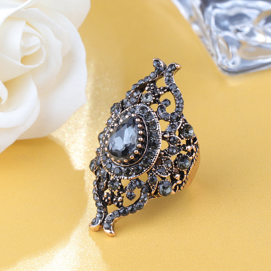 Womens Retro Geometric Alloy Ring Black Plated Fashion Statement Jewelry For Her Elegant Vintage Inspired Accessory