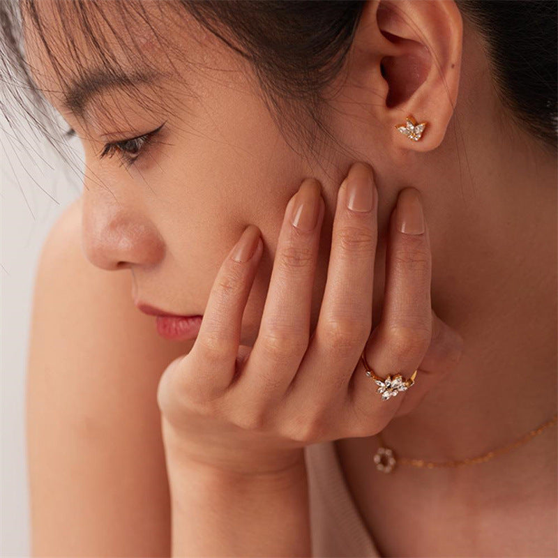 Stainless Steel Ring With Zircon Inlaid Flower Petals And Geometric Design For Women Elegant Everyday Accessory Gift