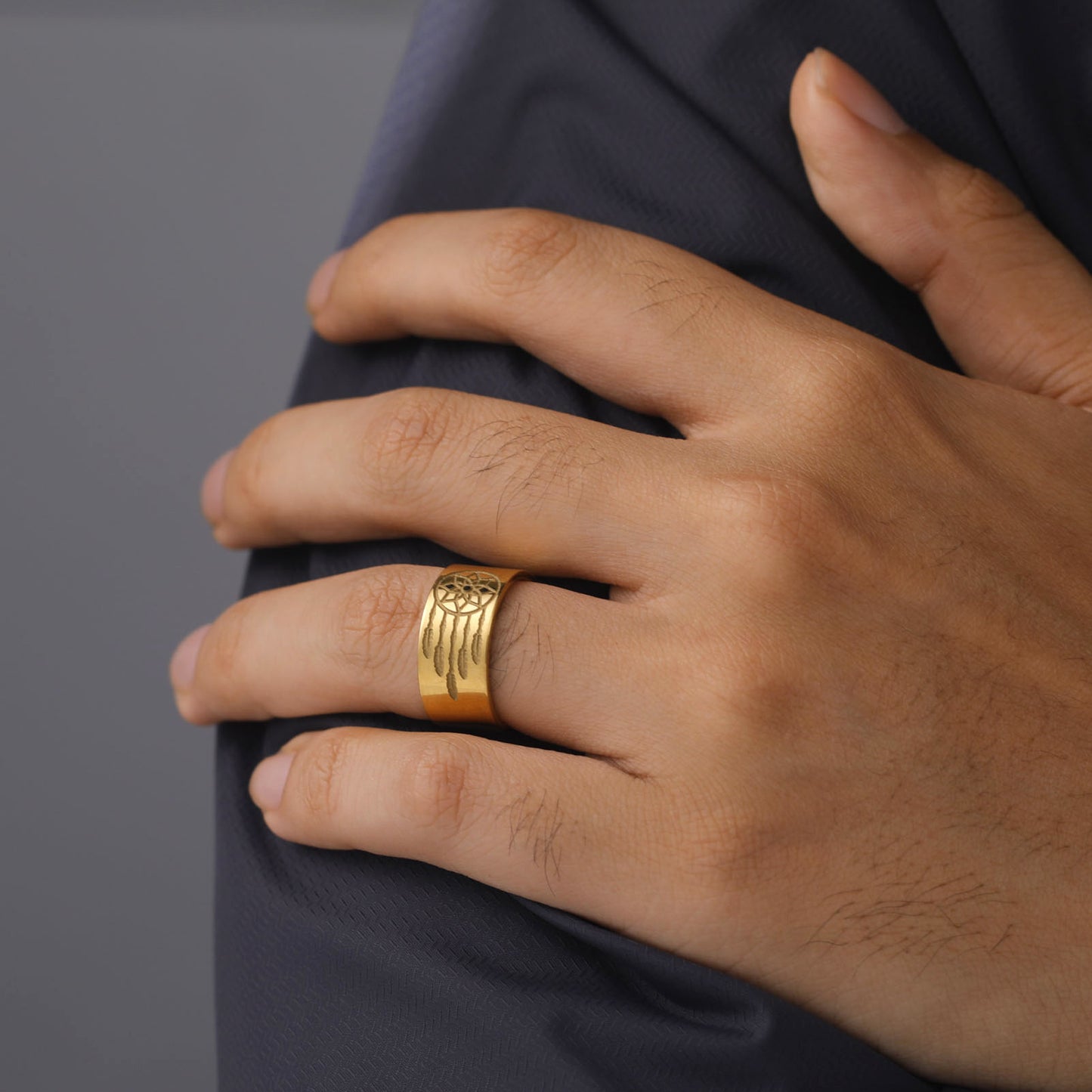 Exotic Ring Stainless Steel Corrosion Resistant Hanging Tassel Flower Pattern Double Ring Design Steel Or Gold