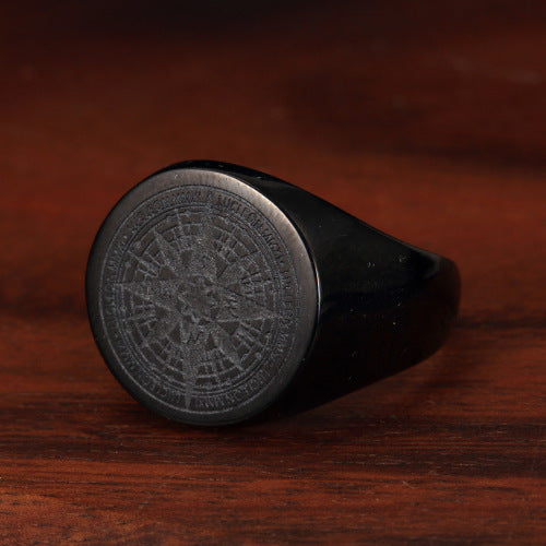 Men's Vintage Compass Ring Stainless Steel Band with Retro Design Titanium Steel Statement Ring for Him Mystery Compass Inlay