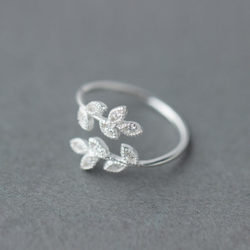 Leaf Design Sterling Silver Ring With Diamond Accent S925 Jewelry For Women And Girls Elegant Sparkle Everyday
