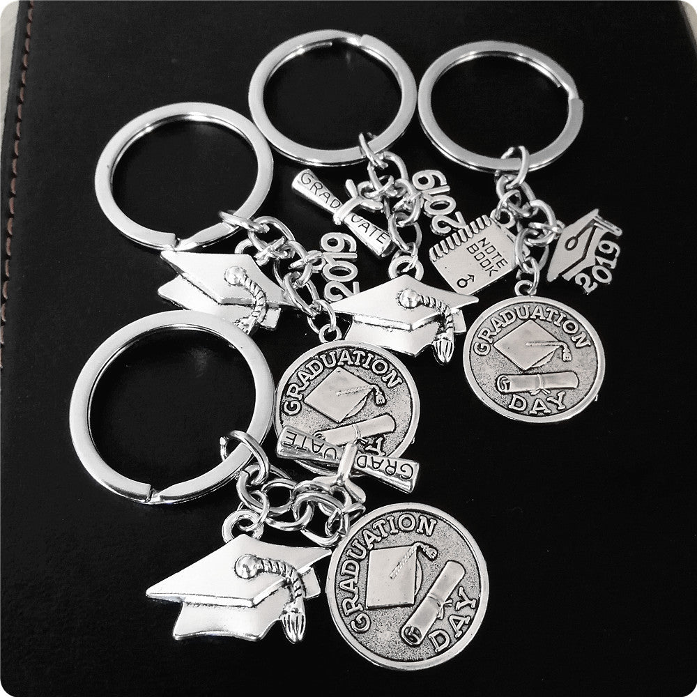 Graduation Keychain Gift Heart Shaped Metal Alloy Keychain Accessory Europe And America Unisex Pendant Pendant