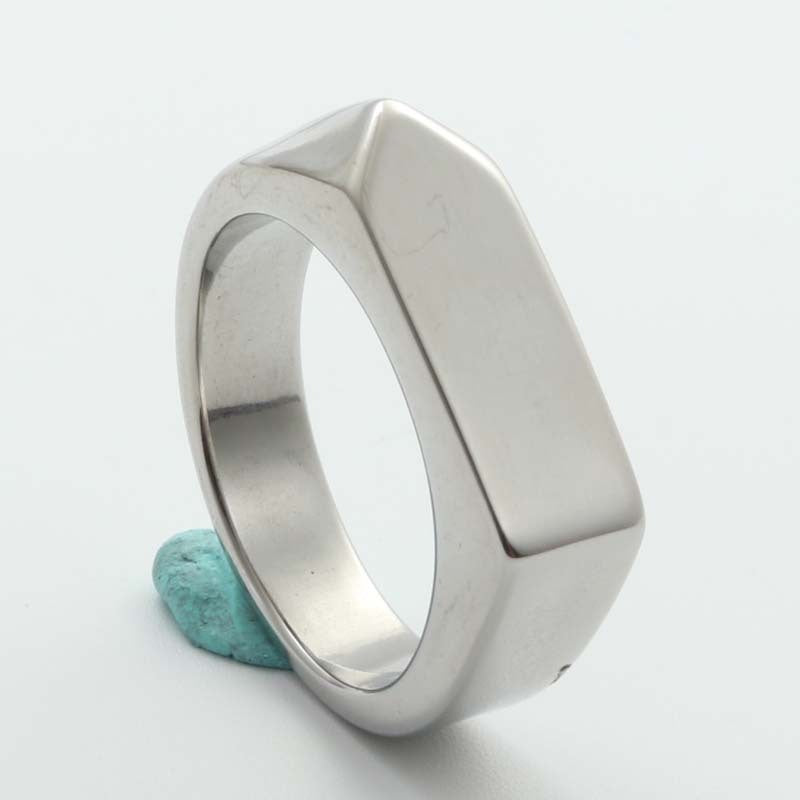 Titanium Steel Polished Rectangular Ring For Men Vintage Style Stainless Steel Accessory Modern Everyday Style