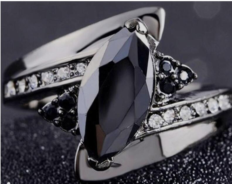 White Gold Filled Zircon Crystal Black Diamond Ring Sizes 6 7 8 9 10 11 Elegant Accessory With Cubic Zirconia Sparkle