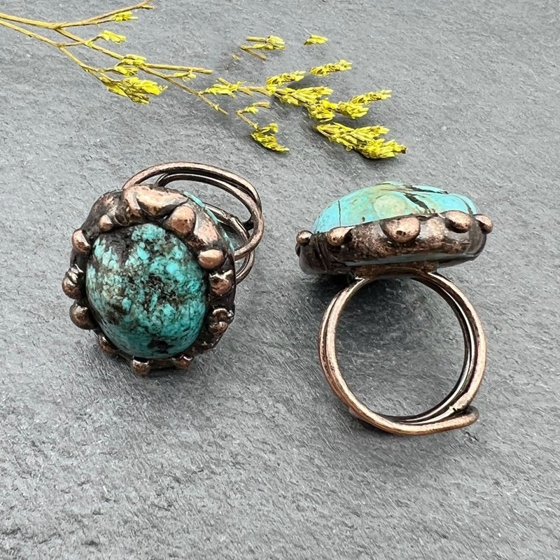 Unisex Turquoise Crystal Ring With Amorphous Geometry Electroplated Irregular Asymmetric European Style Elegant