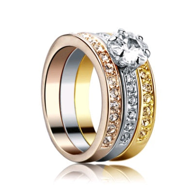 Three Ring Design Inlaid Crystal Zircon Fashion Ring Creative Alloy Plated Jewelry Womens Statement Ring Elegant Party