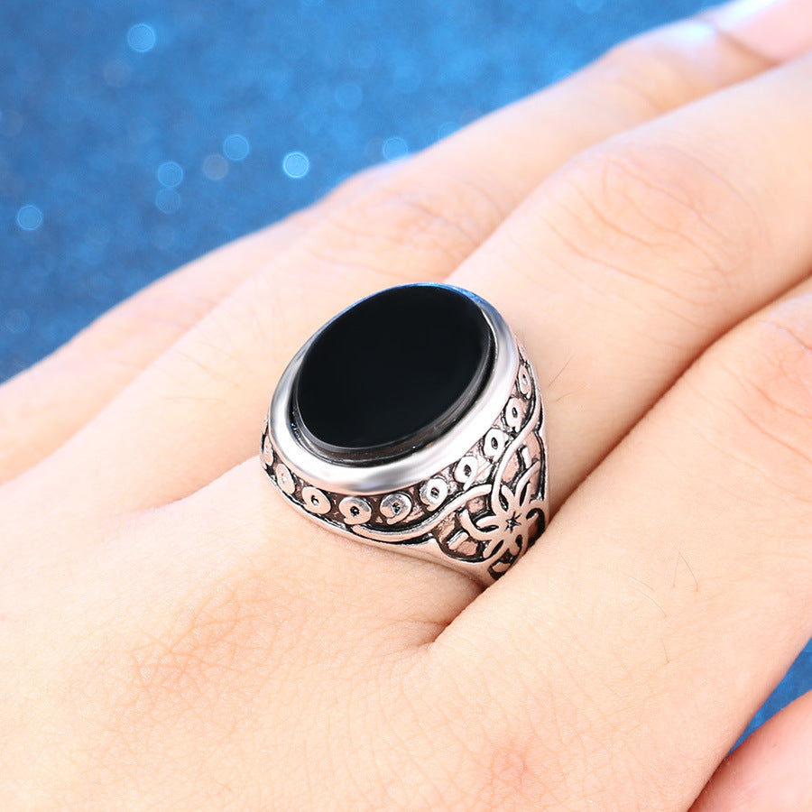 Womens Vintage Ring With Gemstone Inlay Fashion Geometric Design Ring Thai Silver Alloy Ring Hand Ornaments Artificial