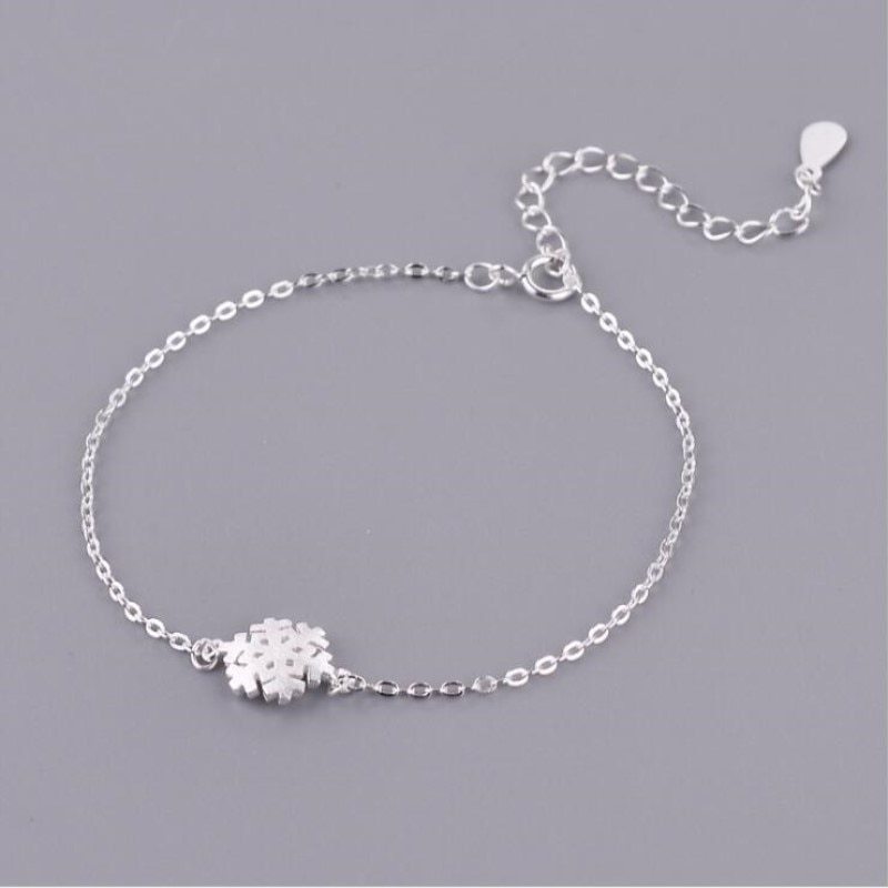 Copper Snowflake Bracelet Adjustable With Extender Elegant Design Gift For Opening Ceremony And Employee Benefits