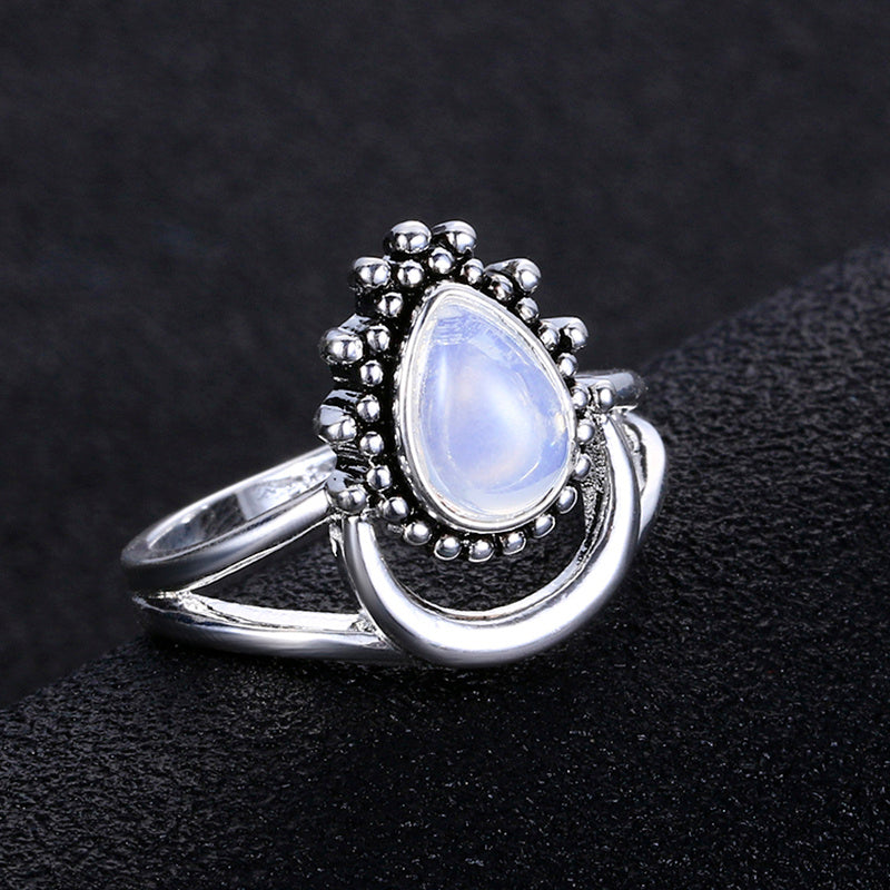 Moonstone Ring Sterling Silver Inlaid Gemstone Copper Band For Women European American Jewelry Elegant Craftsmanship