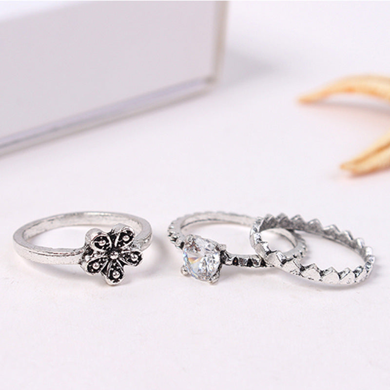 Heart Ring Set With Diamond Accents Ancient Silver Finish Flower Design Alloy Rings For Women Jewelry Gift Daily Wear