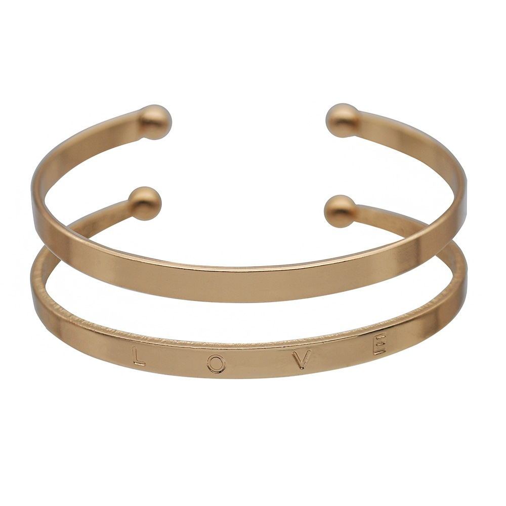 Gold Metal Bracelet Set For Women Elegant Durable Accessory Perfect Everyday Wear And Special Occasion Fashion