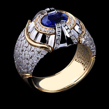 Mens Alloy Ring With Inlaid Gemstone Insect Ring European Lion Ring Two Tone Electroplated Golden And Blue Ring