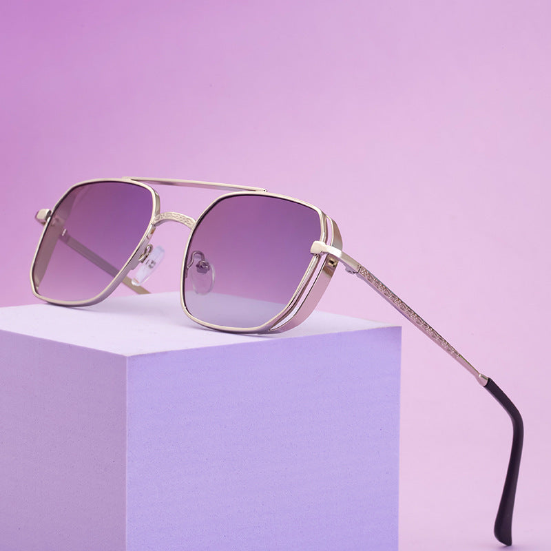 Unisex Steampunk Sunglasses Lightweight Alloy Frame Fashion Eyewear Small Frame With Side Bag Design For Men And Women