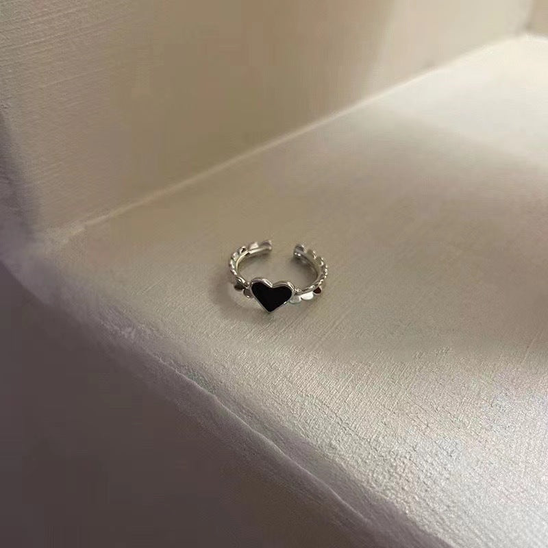 Womens Butterfly Ring Electroplated Trendy Alloy Ring Featuring Square Diamond Chain and Black Heart Daily Wear