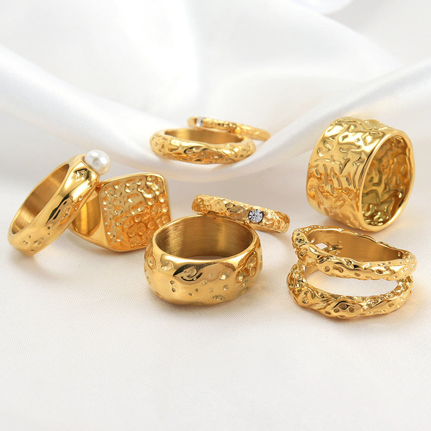 Unisex Gold Plated Ring with Round Surface and Inlaid Pearl Stainless Steel Band for Men or Women Fashion Jewelry