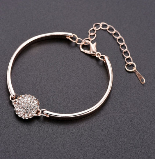 Womens Gold Plated Bracelet Geometric Electroplated Finish Trendy Jewelry Bracelet Creative For Women And Girls