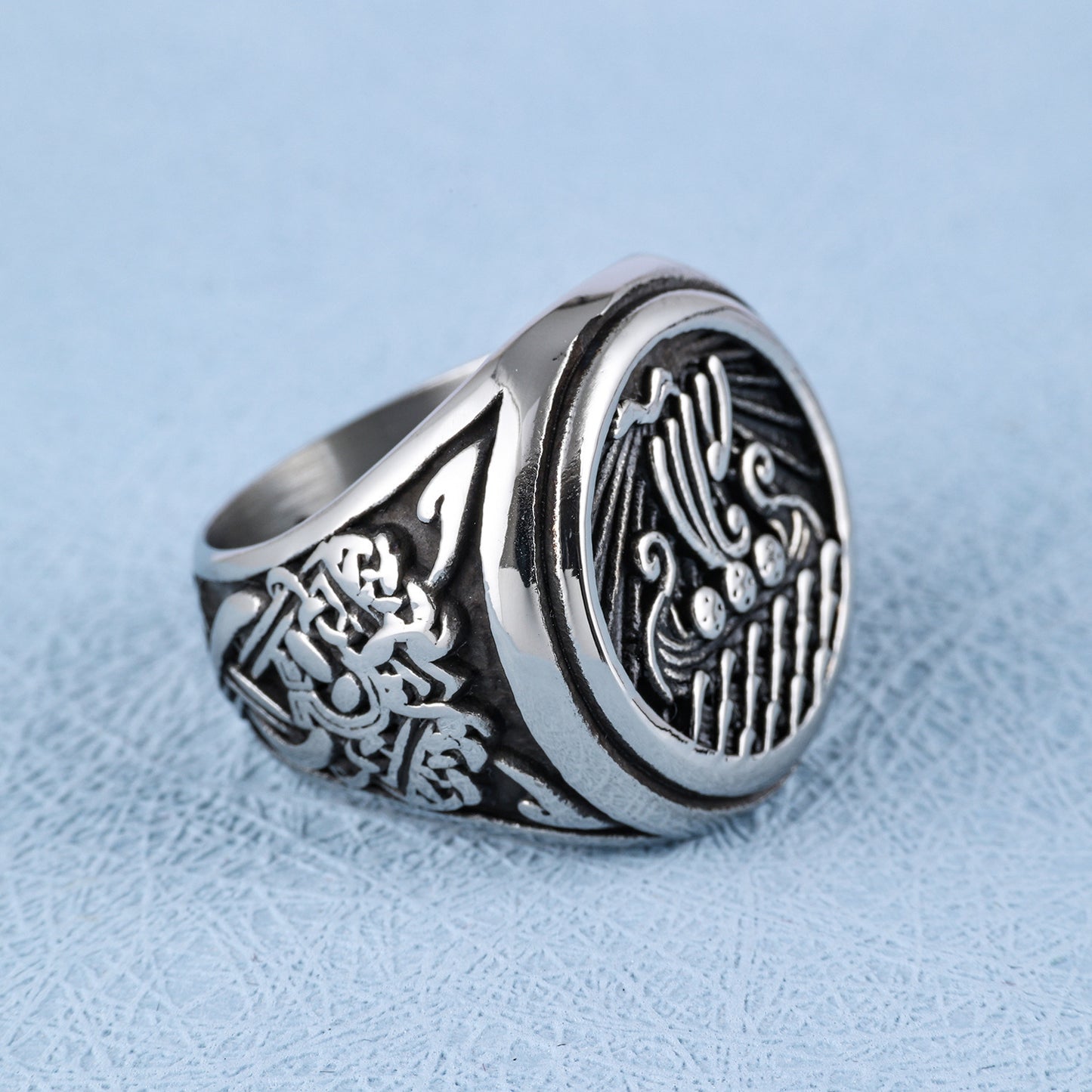 Nautical Seal Ring Alloy Jewelry for Women Sea Totem Design Fashion Everyday Wear Accessory Sizes 7 8 9 10 11 12 13