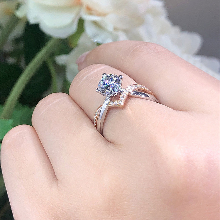 Womens V Crown Ring Microset One Carat Moissanite Ring Fashion Simple Electroplating Copper Ring Rose Gold Ring