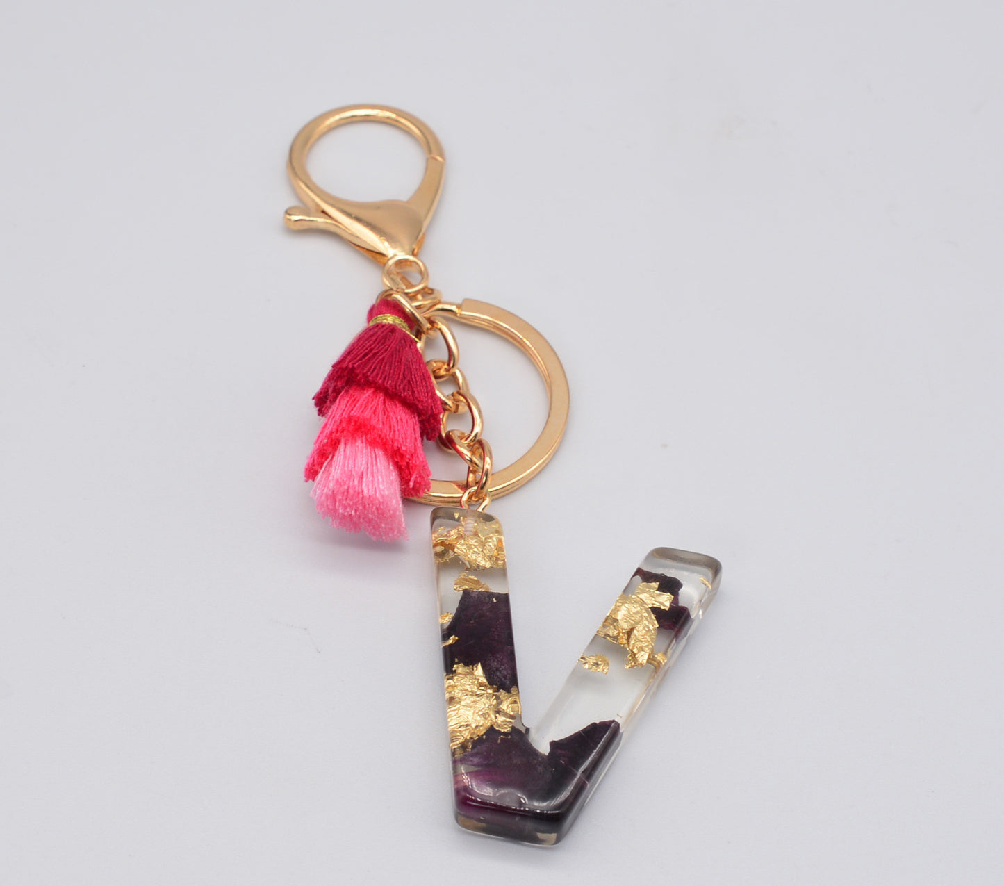 Resin Floral Keychain With Tassel Pendant Black Rose Design Durable Craftsmanship Initial Letter Bag Accessory