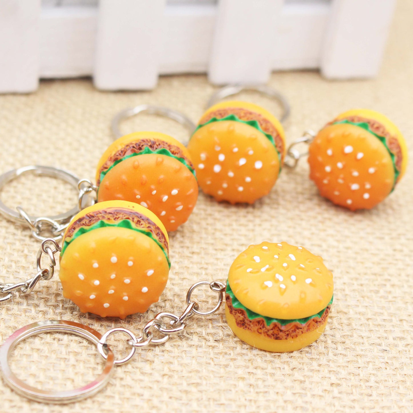 Hamburger Keychain Cute Resin Charm Alloy Keyring Fun Food Gift For Friends Family Events Unisex Pendant Decor