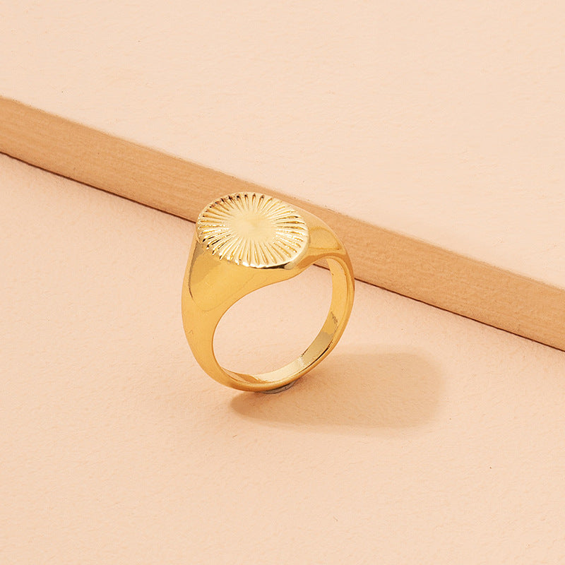 Womens Fashion Ring Electroplated Alloy Elegant Ring Average Size European And American Ring Jewelry Color Gold