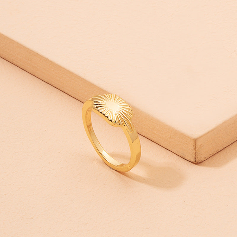 Womens Fashion Ring Electroplated Alloy Elegant Ring Average Size European And American Ring Jewelry Color Gold