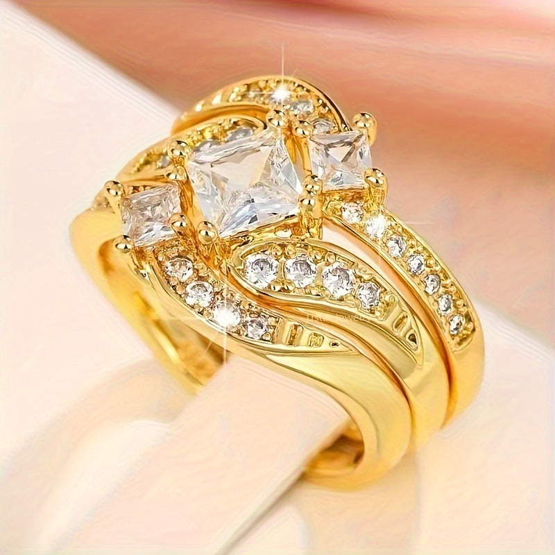 Womens Gold Plated Ring Set Three Piece Alloy Rings With Diamond Studded Detail Japanese Korean Style Sparkles