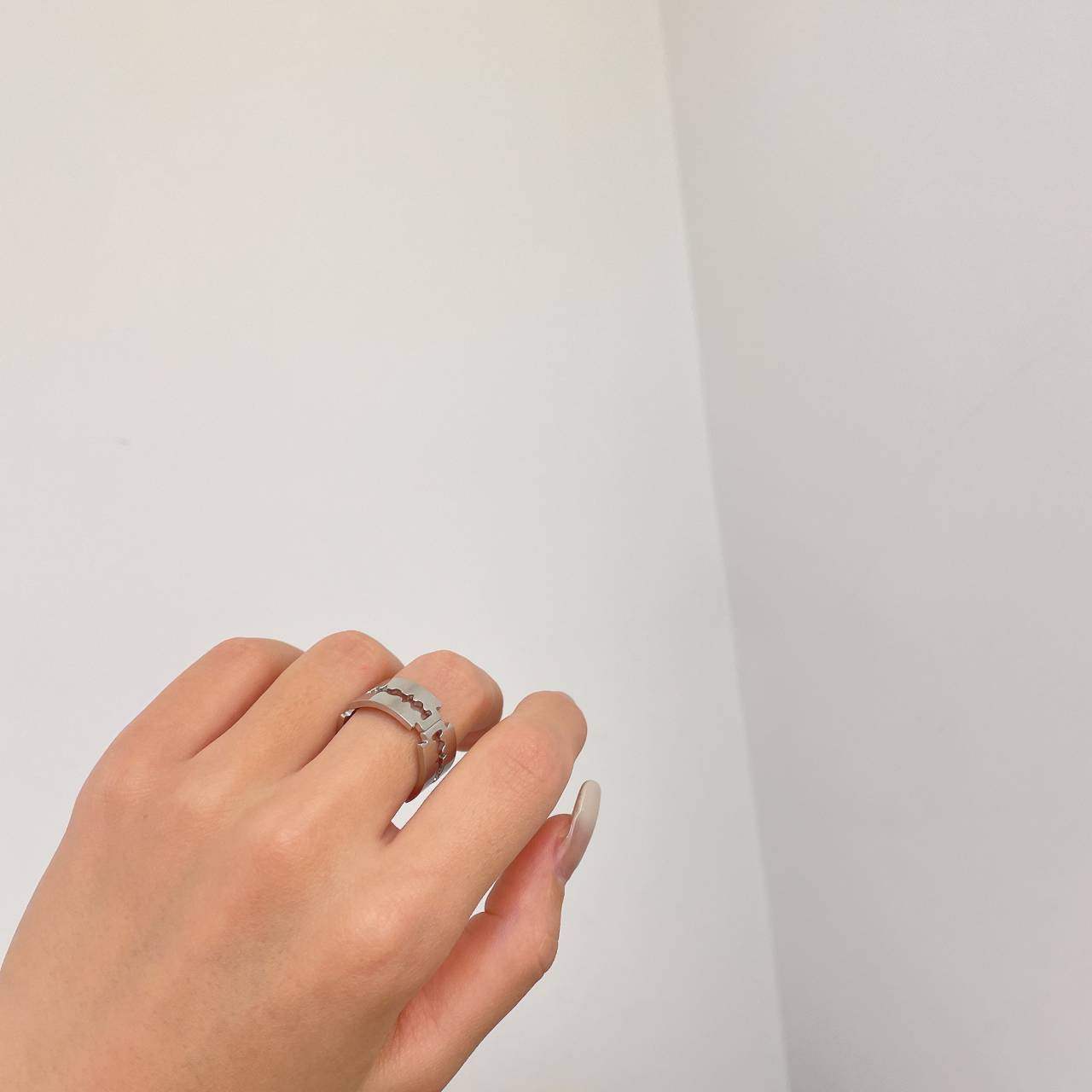 Womens Alloy Branch Ring With Geometric Metal Elements Electroplated Finish Korean Style Fashion Jewelry Trend