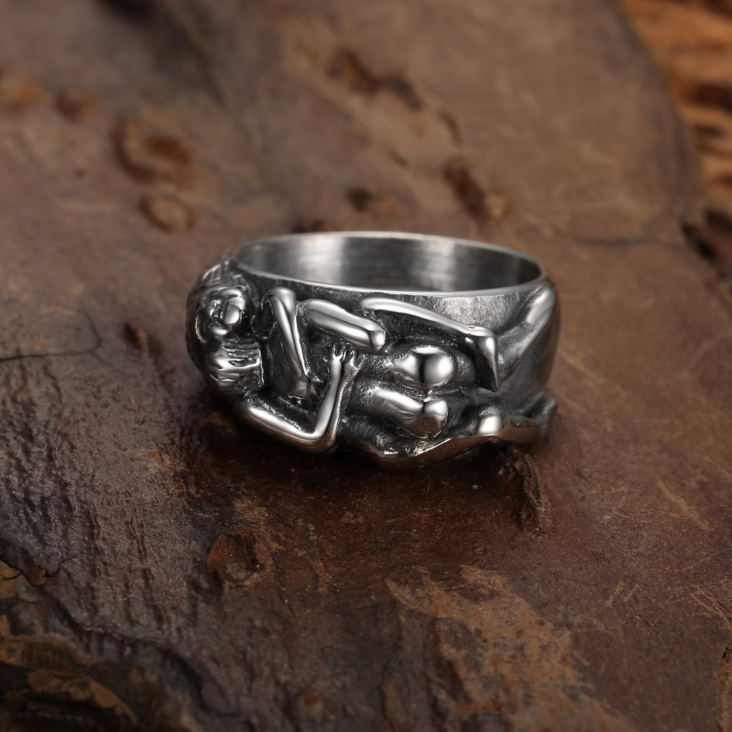 Mens Womens Skull Ring Stainless Steel Retro Design Fashion Jewelry Durable Statement Accessory Unisex Jewelry