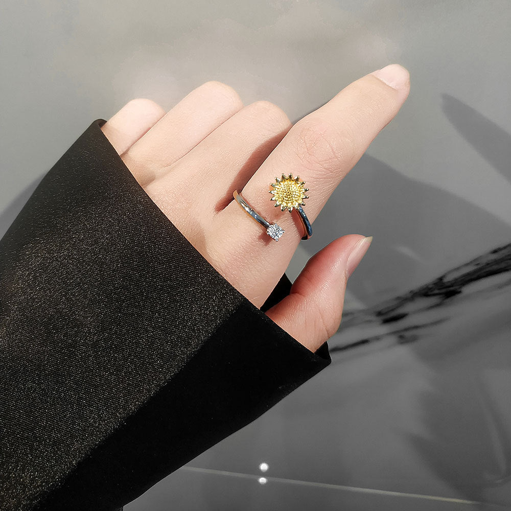 Womens Adjustable Sunflower Ring Copper Open Rotatable Jewelry Fashion Geometric Flower Ring For Women Daily Wear