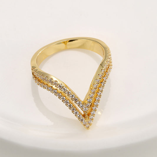 Gold Electroplated Copper V Shaped Zircon Ring For Women Retro Fashion Jewelry Elegant Anniversary Gift Size 6 7 8 9