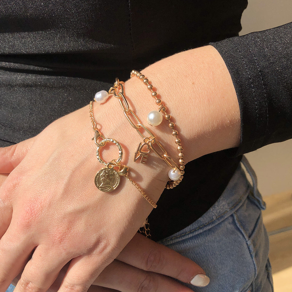 Gold Imitation Pearl Bracelet Set Geometric Retro Bangles for Women European Style Alloy Jewelry Vintage Style