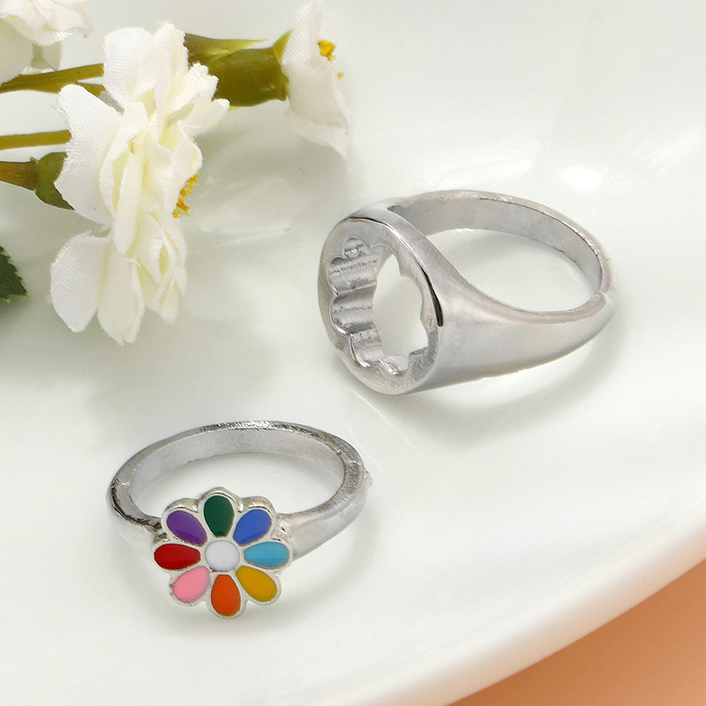 Geometric Alloy Couple Rings for Women Gold and Silver Fashion Jewelry Engagement Anniversary Rings Elegant Gift Idea